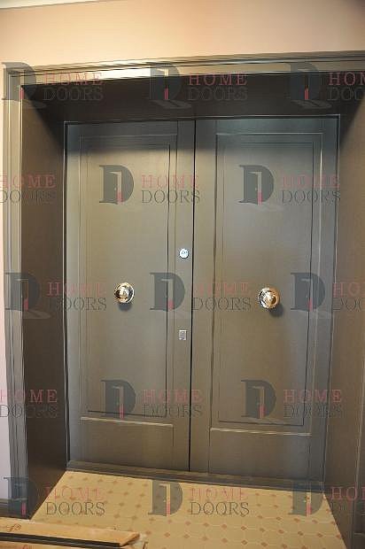 Входная металлическая дверь Премиум HomeDoors